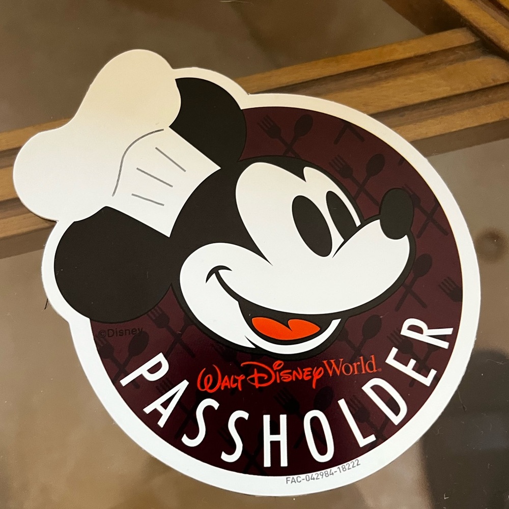 Food and Wine Annual Passholder Magnet